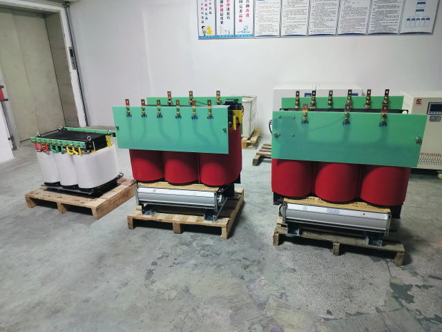 翁牛特KS11-1000KVA矿用变压器